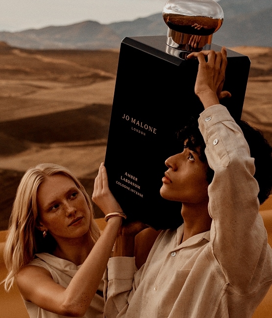 El viaje de Cologne Intense continúa. Descúbre Más